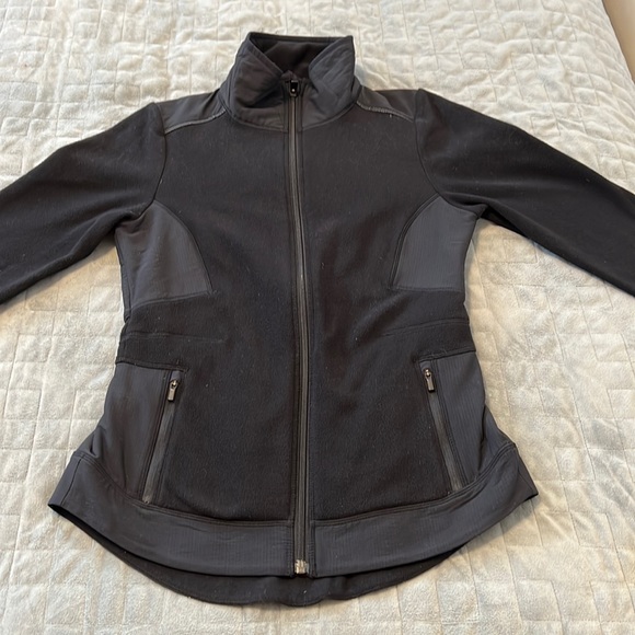 Athleta Softshell Fleece Jacket, Black, Zippered Pockets, Size XS - Picture 2 of 8